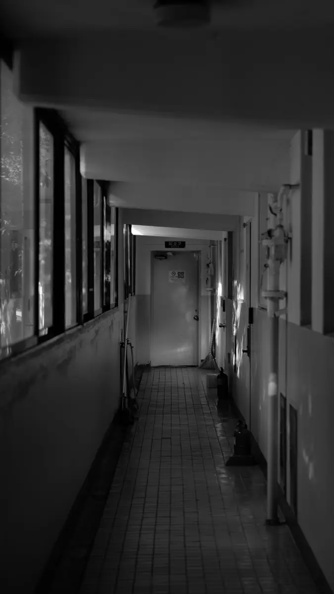 Black and white photograph 33